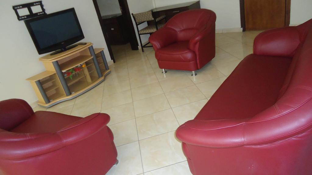 Wadoma Royale Hotel Кумаси Номер фото