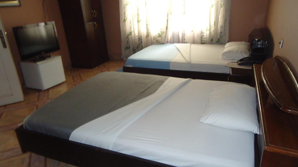 Wadoma Royale Hotel Кумаси Номер фото